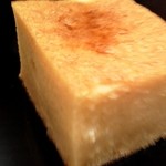 鮨 田なべ - 玉子焼きは仄かであるが複雑な旨みが絡み合う