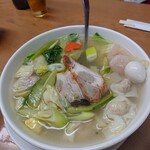 慶華飯店 - 海老ワンタン