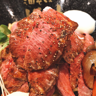 ローストビーフ油そば ビースト _1