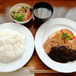 銀風 - 「お好みランチ(ビーフカツ&みそ汁チョイス)」800円