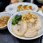 横浜とんとん - チャーシュウ丼  ¥430