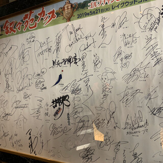 デートにぴったり 上野駅でおすすめの焼肉をご紹介 食べログ デートにぴったり 上野駅でおすすめの焼肉をご紹介 食べログ