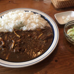 カレーと珈琲の店 ぽから - 牛ばら肉ときのこのカレー大盛¥950
            by masakun 