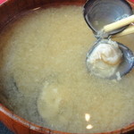 びふてき松江 - 松江でもお目にかかれなかった大きなシジミが入った味噌汁