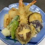 五兵衛 - 夜のアラカルト天ぷら盛り合わせ