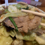 一発ラーメン はしご屋 - 味付け肉