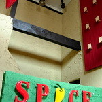 SPICE - 店舗２階（建物３階）への吹き抜け