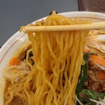 アサヒビール園 白石 はまなす館 - 中太縮れ麺