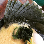 横浜家系ラーメン 龍馬家 - オールスターラーメン大，海苔増し