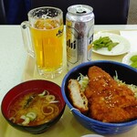 レッドハウス - ●ﾗﾝﾁ 生ﾋﾞｰﾙ700+缶ﾋﾞｰﾙ500㎖600X5+枝豆450X2+カツ丼1800X2=8,200円 2020年02月