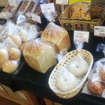 ヤマギシみさと農場直売所 - なかなかの種類