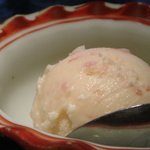 岡半 本店 - 桜のアイス byぽいぇっとぽるしぇ