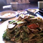 北京亭 - イーフー麺