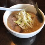 Ramen Kamo Gawa - 札幌黄塩　800円