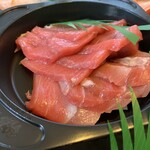 魚楽小川水産 - まぐろ