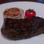 The M 熟成牛扒 - ２００ｇランブステーキ