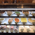 ガストロノミア冨屋 - ショーケース