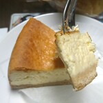 岩瀬牧場 ジェラードショップ - 「ベイクドチーズケーキ(酪農一番)」①