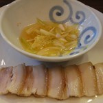 ChineseKitchen - 豚バラ肉のレモンソース添え600円