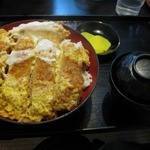 亀鶴庵 - ＤＸカツ丼（1,050円）