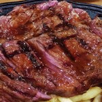 VINSENT - ハラミステーキは超ジューシー。