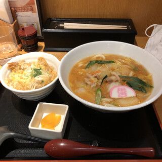 グンゼタウンセンターつかしん内でおすすめのグルメ情報をご紹介 食べログ