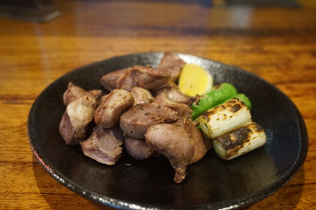 骨付きのままかぶりつくのが正解 By ハラミ串 丸万焼鳥 本店 まるまんやきとり 宮崎 焼鳥 食べログ 骨付きのままかぶりつくのが正解 By ハラミ串 丸万焼鳥 本店 まるまんやきとり 宮崎 焼鳥 食べログ