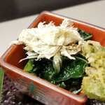 つつじの茶屋 - 雪菜おぼろ昆布浸し