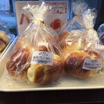 赤丸ベーカリー - 