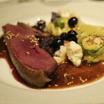 ベージュ アラン・デュカス 東京 - 