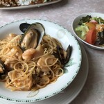 レストラン カナル - 海の幸オマールエビソーススパゲティセット1390円