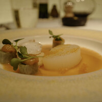 ベージュ アラン・デュカス 東京 - 