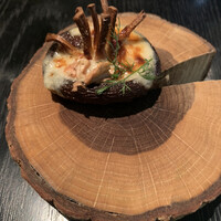 ラ・ボンヌターブル - 