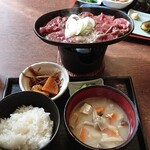 丹下堂 - シカ肉定食 1,500円