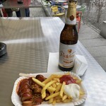 Curry24 - カリーヴルストとビール♪