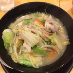 ガスト - 一日分の野菜のベジ塩タンメン