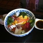 浜の家 - 海鮮丼