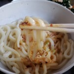 うどん屋 - 混ぜ混ぜ。