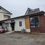 うどん屋 - 民家の続きですね〰️❗