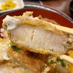 いちにいさん - バラ肉の油脂分がウマい 赤身部分は歯応えが有りいい感じ センター付近に切れ目が入っており 食べ易い大きさに分かれる気遣いが有難い