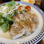 Michi No Eki Shiwa Resutoran Karintei - チキンソテー定食