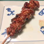 鳥田中 - 鍋をいただいてからの背肝　味のバラエティがすごいですよね