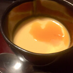 鳥田中 - 玉子が食べる度に濃厚になる締めのプリンです