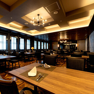 真珠（最大60名）※店内中央に位置する花梨最大の個室です。