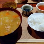 厳鮮素材厨房 SEN之屋 - 豚汁定食 900円 ♪