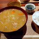 厳鮮素材厨房 SEN之屋 - 豚汁定食 900円 ♪