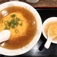 中華菜館 會賓楼 - カニ玉丼