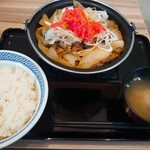 Yoshinoya - 牛の鍋焼き定食