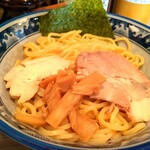 秋葉原つけ麺 油そば 楽 - 