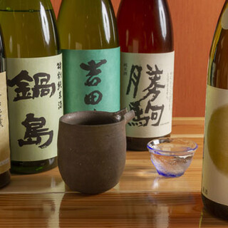 ～石川ほか各地の地酒をはじめ、お酒の種類が豊富です～